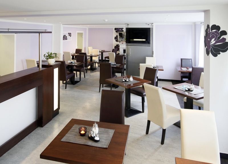 Luetzow Hotel Berlim