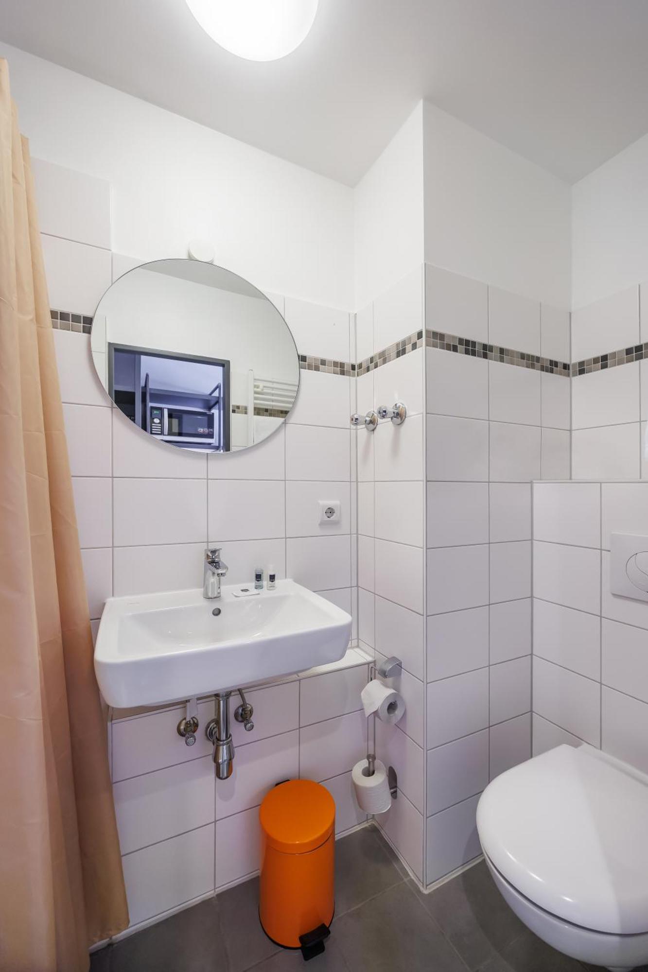 Hotel Lützow 3*